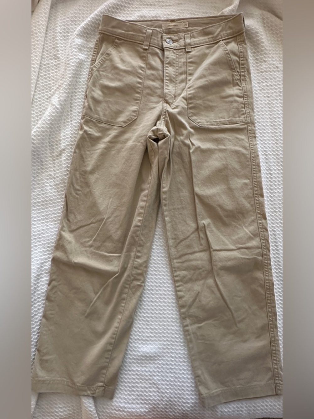 Levi's Women's Khaki Utility Chinos - Light Tan - Picture 2 of 6